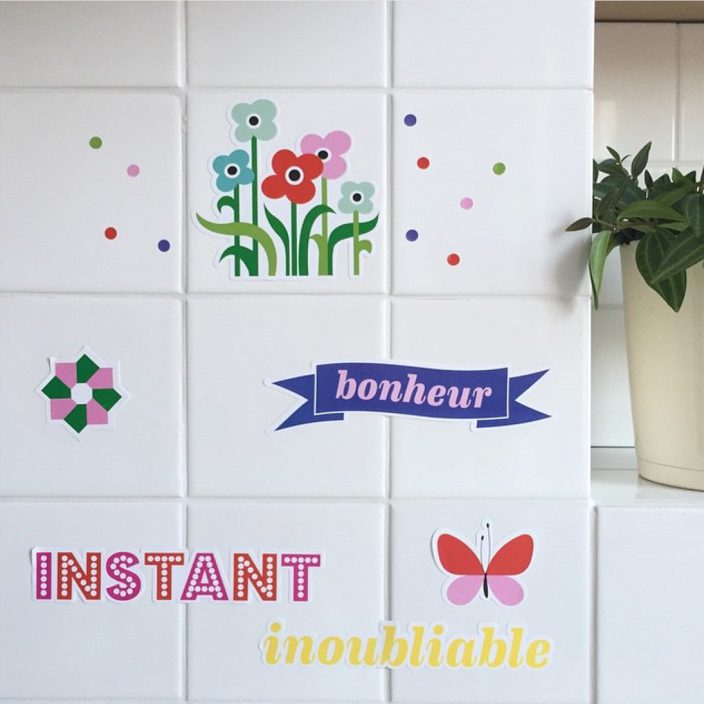 Cuisine : customiser ses carreaux avec les stickers de la box Saperlipapier